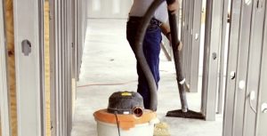 Service de nettoyage et entretien ménager après construction, nettoyage de chantier à Montréal, Laval, Rive-Sud et la Rive-Nord de Montréal / Décontamination Montréal